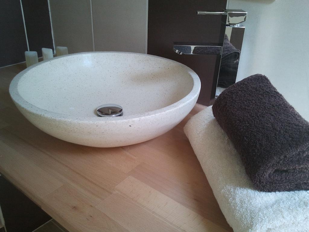 Chambres D'Hotes La Grange Au Bois Champagne-et-Fontaine Cameră foto