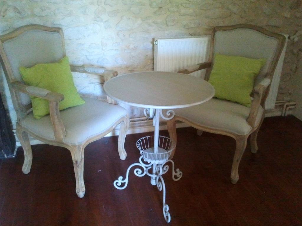 Chambres D'Hotes La Grange Au Bois Champagne-et-Fontaine Cameră foto