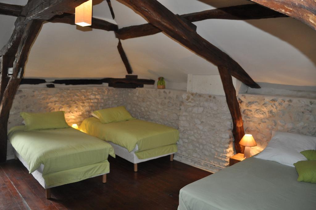 Chambres D'Hotes La Grange Au Bois Champagne-et-Fontaine Cameră foto